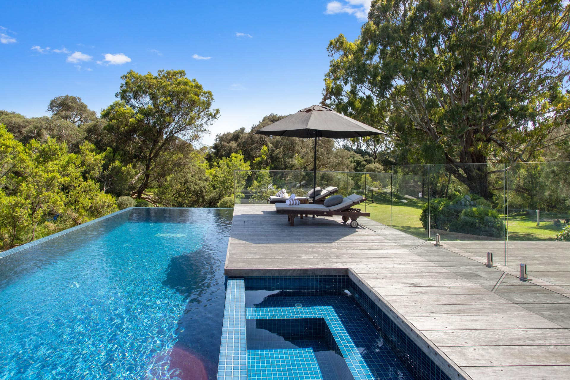 Autumn & Easter long weekend special – save 15% off your Mornington Peninsula escape