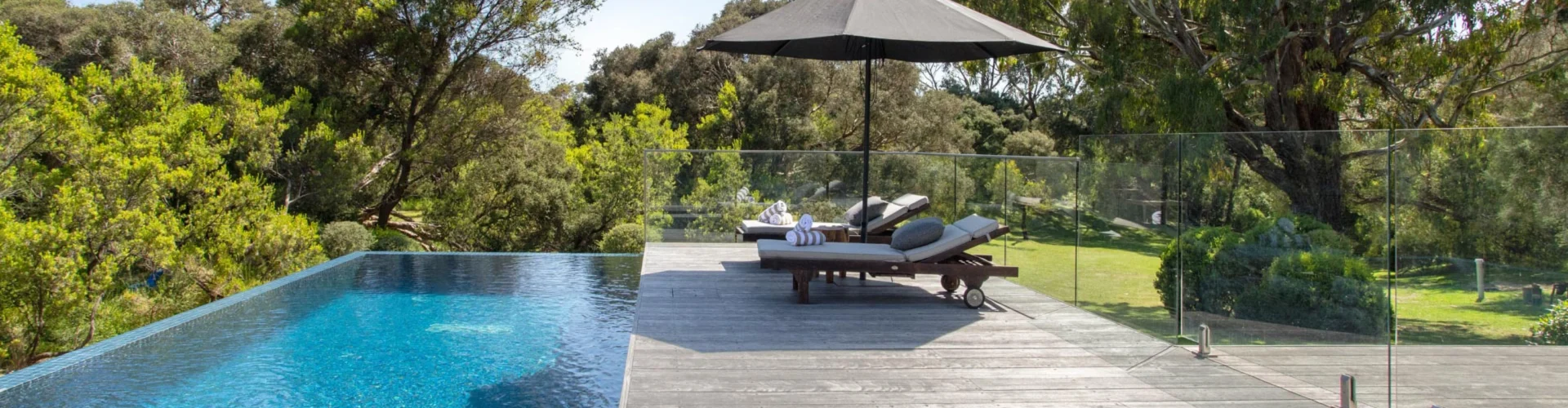 Private Pool Featured Accommodations | Verve Vacation Rentals - Alloggio